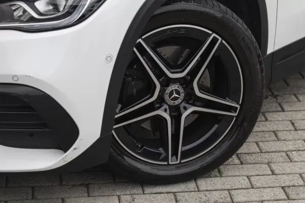 Mercedes-Benz GLA 180 2021 - 41900 EUR, 54000 km - AUTO.MOTO.pt - 54000km - foto 7 de 29