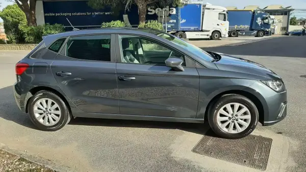 SEAT Ibiza 2021 - 11990 EUR, 57529 km - AUTO.MOTO.pt - 57529km - foto 16 de 51