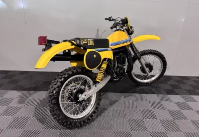 Suzuki Burgman 650 ABS Executive 1994 - 6750 EUR, 1500 km - 1500km - foto 3 de 17