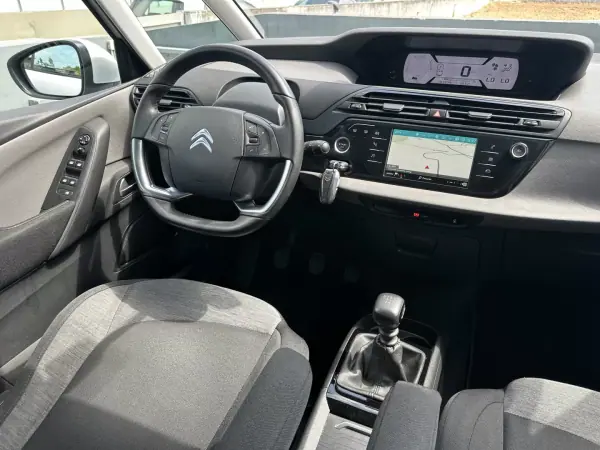 Citroën C4 Spacetourer 2020 - 14500 EUR, 197000 km - AUTO.MOTO.pt - 197000km - foto 26 de 58