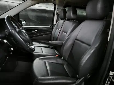 Mercedes-Benz Vito Tourer 2022 - 45950 EUR, 95000 km - AUTO.MOTO.pt - 95000km - foto 11 de 36