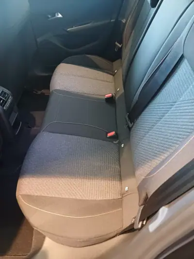 Peugeot 308 SW 2025 - 29750 EUR, 5900 km - AUTO.MOTO.pt - 5900km - foto 5 de 26