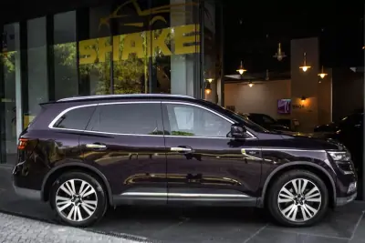 Renault Koleos 2018 — foto 5 de 39