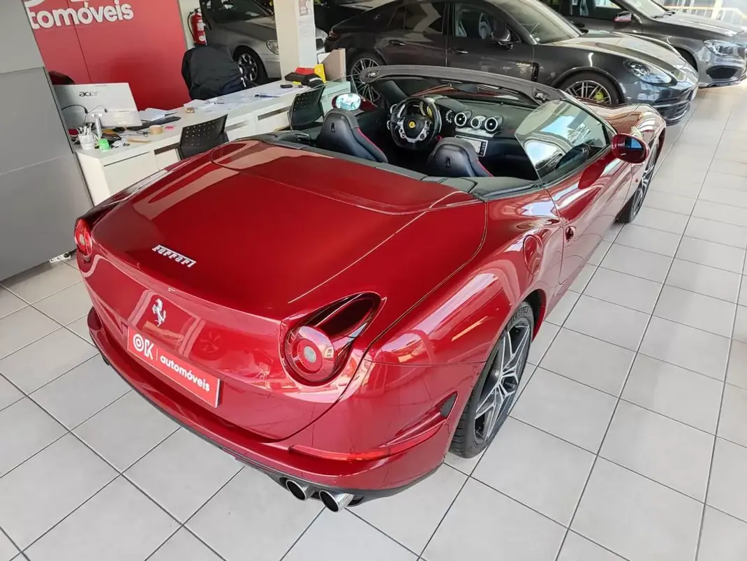 Ferrari California 2016 - 157000 EUR, 73000 km - AUTO.MOTO.pt - 73000km - foto 14 de 56