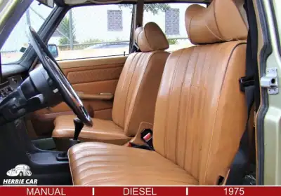 Mercedes-Benz 220 1975 - 12500 EUR, 31373 km - AUTO.MOTO.pt - 31373km - foto 9 de 20