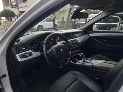 BMW 520 2015 - 17990 EUR, 198000 km - AUTO.MOTO.pt - 198000km - foto 17 de 45