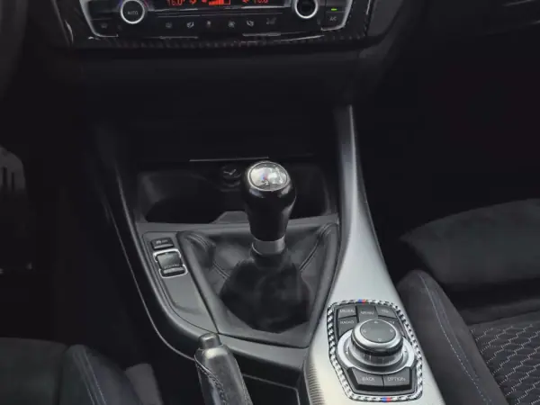 BMW 125 2013 - 18990 EUR, 218000 km - AUTO.MOTO.pt - 218000km - foto 6 de 17