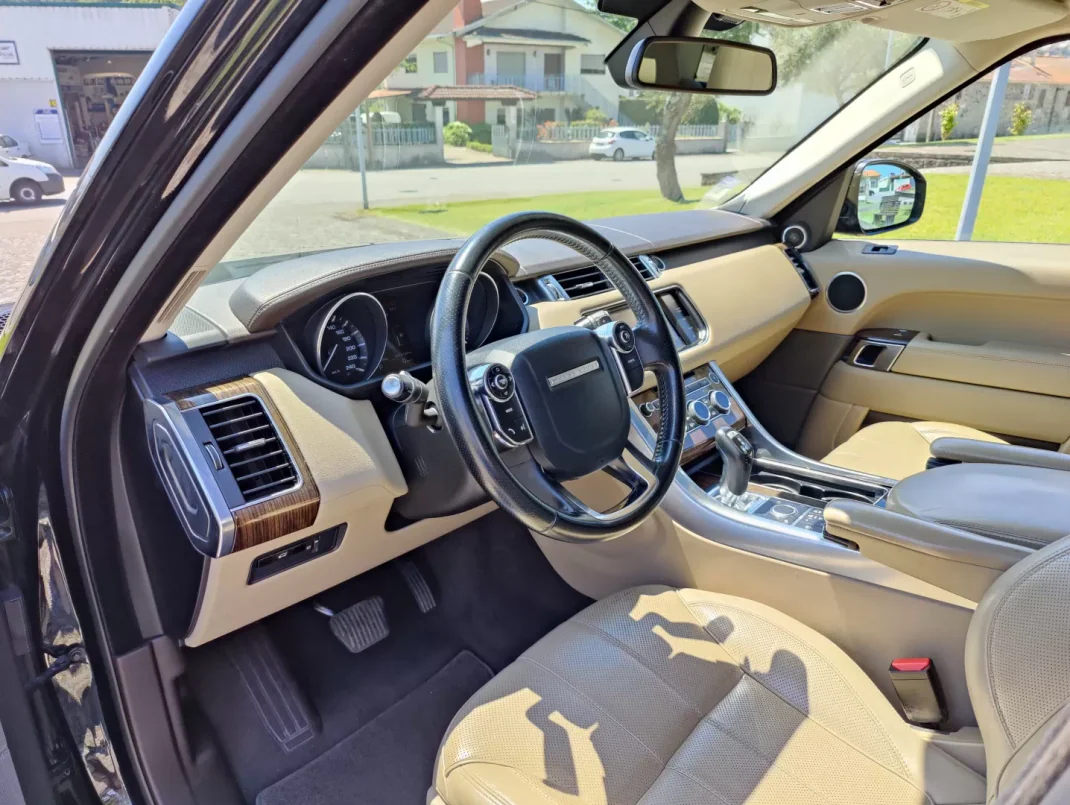 Land Rover Range Rover Sport 2013 - 37800 EUR, 179000 km - AUTO.MOTO.pt - 179000km - foto 9 de 15