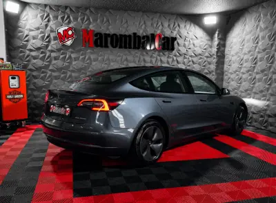Tesla Model 3 2022 - 28990 EUR, 59195 km - AUTO.MOTO.pt - 59195km - foto 2 de 20