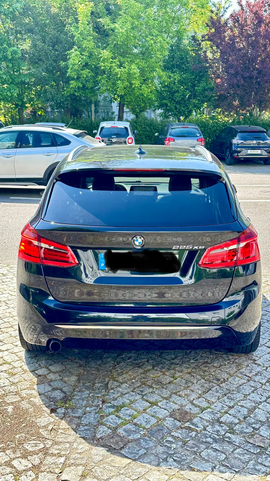 BMW 225xe Active Tourer 2016 - 17000 EUR, 116000 km - AUTO.MOTO.pt - 116000km - foto 5 de 14