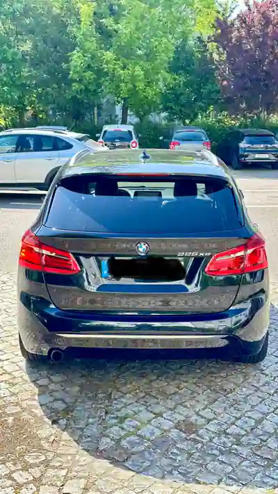 BMW 225xe Active Tourer 2016 - 17000 EUR, 116000 km - AUTO.MOTO.pt - 116000km - foto 5 de 14