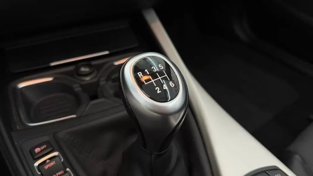 BMW 218 2016 - 19490 EUR, 108715 km - AUTO.MOTO.pt - 108715km - foto 27 de 35