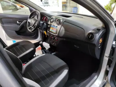 Dacia Sandero 2020 - 11750 EUR, 54000 km - AUTO.MOTO.pt - 54000km - foto 22 de 25