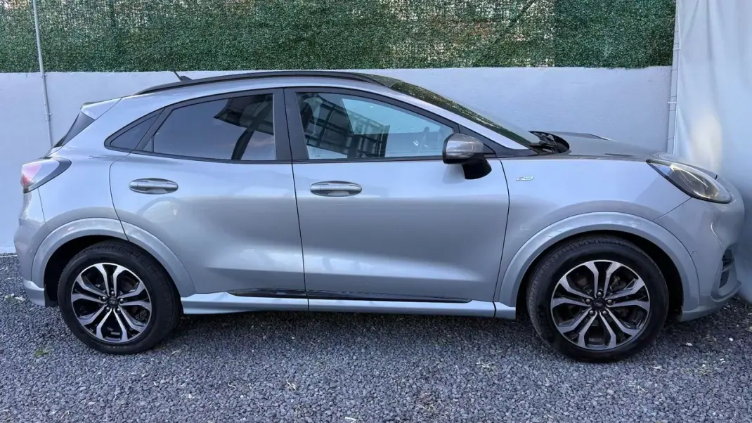 Ford Puma 2022 - 15400 EUR, 76000 km - AUTO.MOTO.pt - 76000km - foto 6 de 11