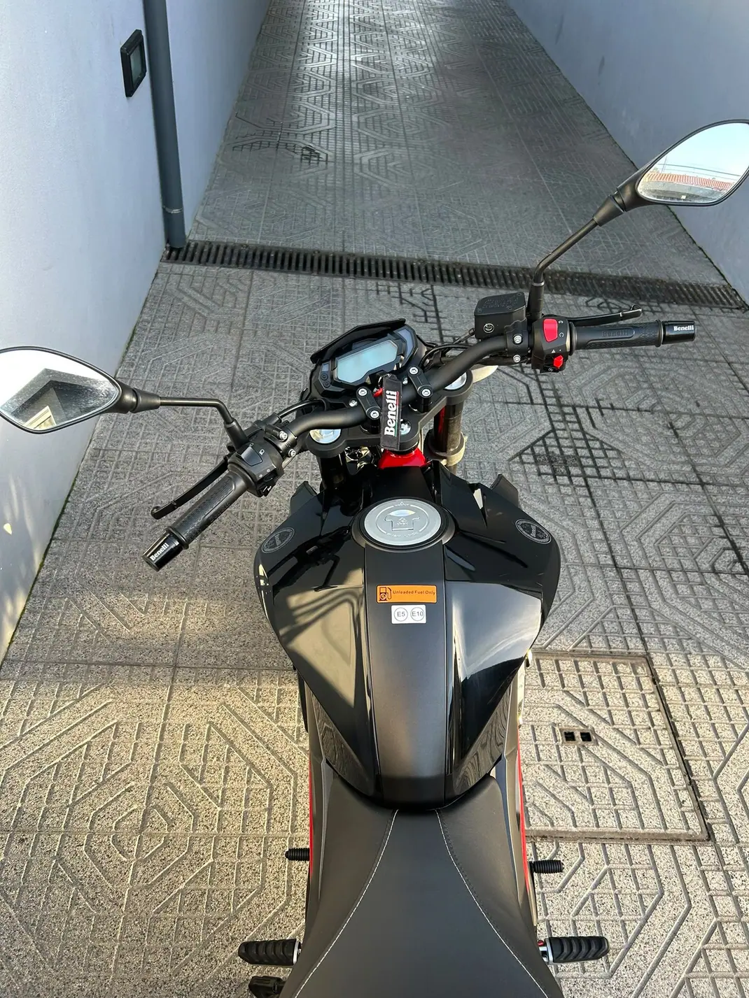 Benelli BN 2025 - 2400 EUR, 9625 km - 9625km - foto 2 de 14