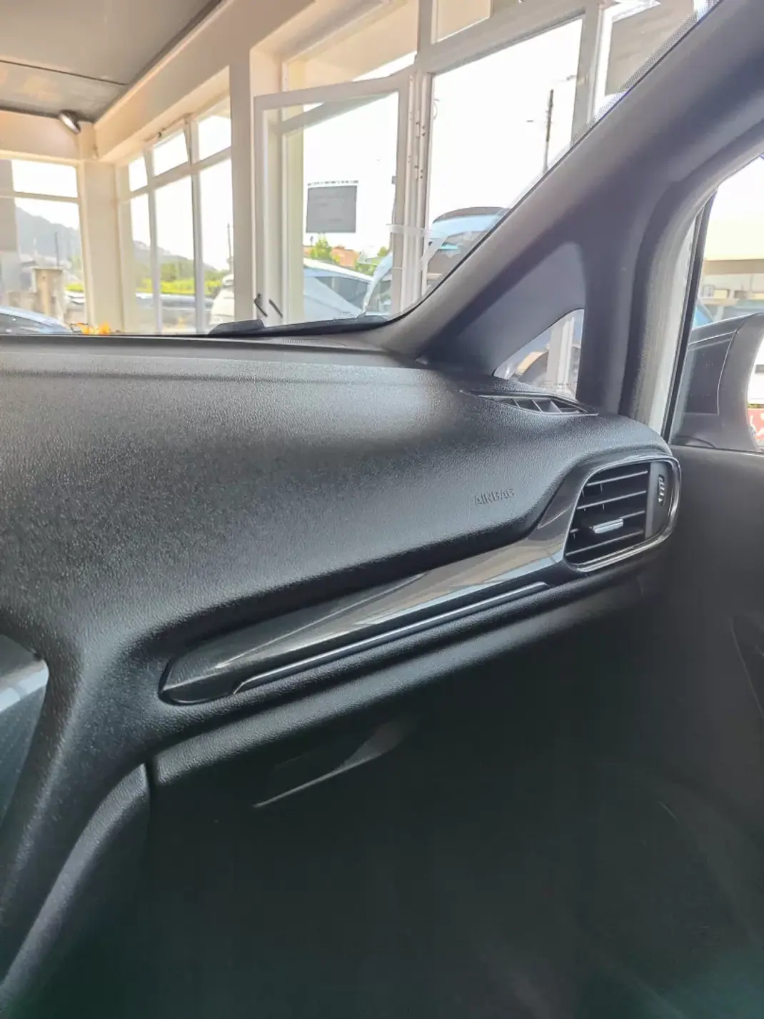 Ford Fiesta 2019 - 12950 EUR, 95000 km - 95000km - foto 40 de 41