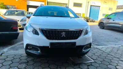 Peugeot 2008 2017 - 11500 EUR, 145000 km - AUTO.MOTO.pt - 145000km - foto 10 de 15