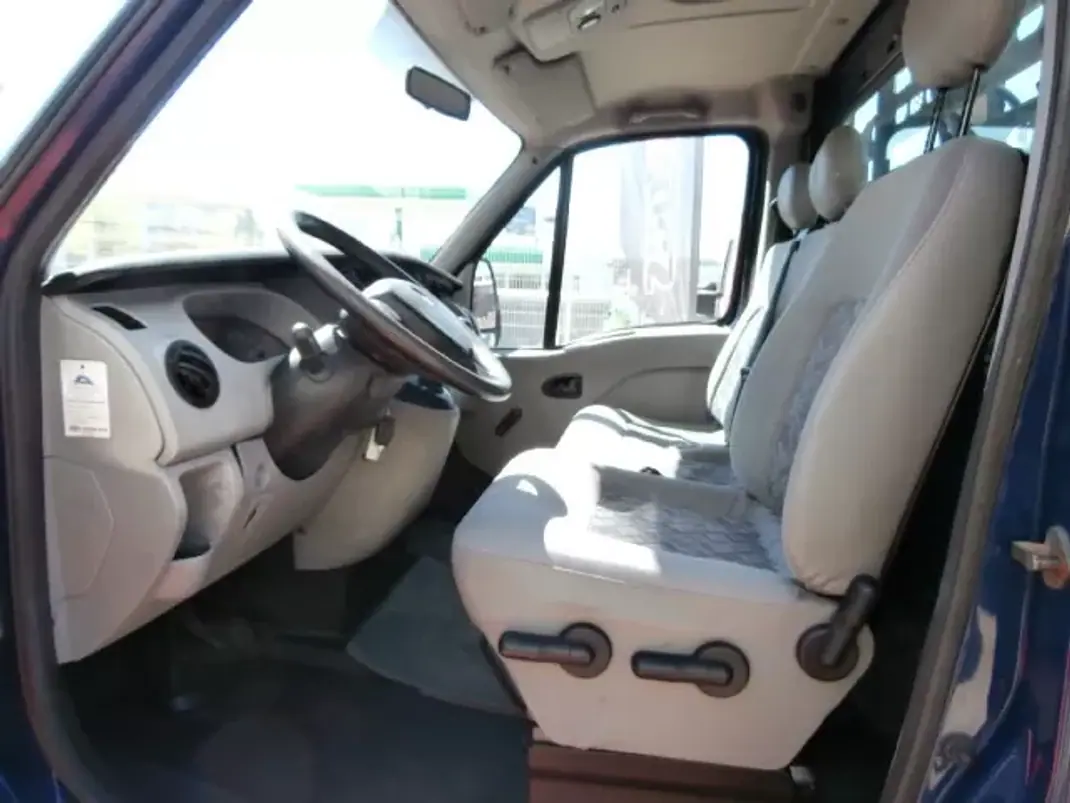 Renault MASTER 2.2DCI CAIXA ABERTA 2006 - 16200 EUR, 222778 km - AUTO.MOTO.pt - 222778km - foto 15 de 22