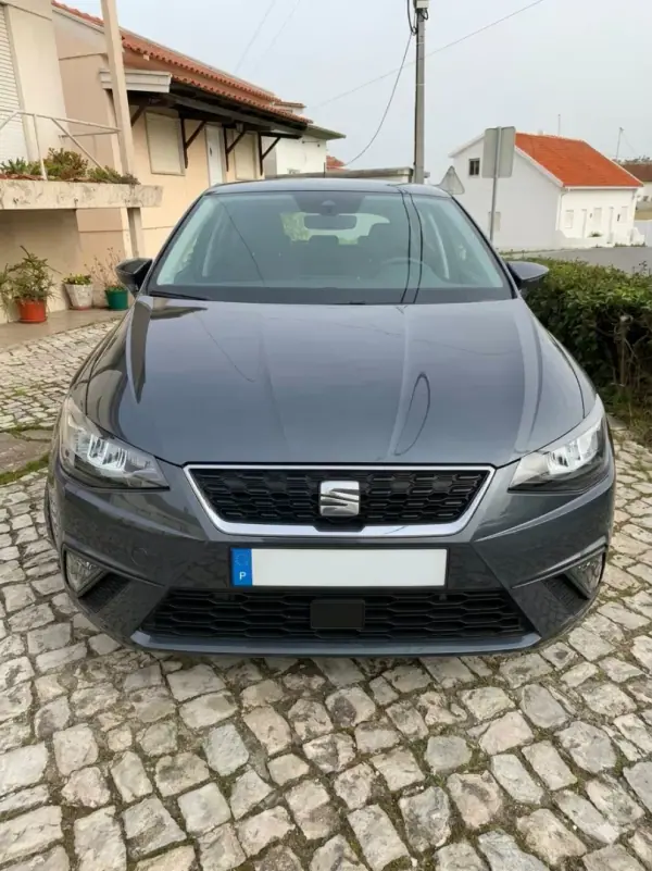 SEAT Ibiza 2024 - 17250 EUR, 16000 km - AUTO.MOTO.pt - 16000km - foto 2 de 15