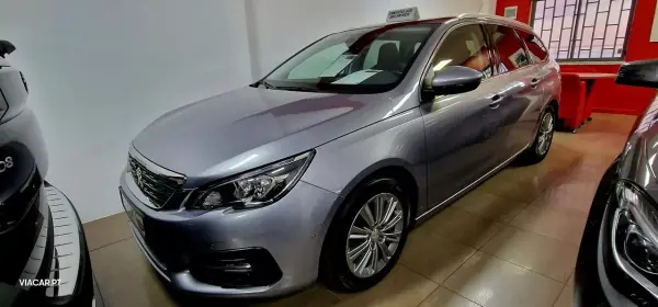 Peugeot 308 SW 2020 - 12950 EUR, 162000 km - AUTO.MOTO.pt - 162000km - foto 4 de 36