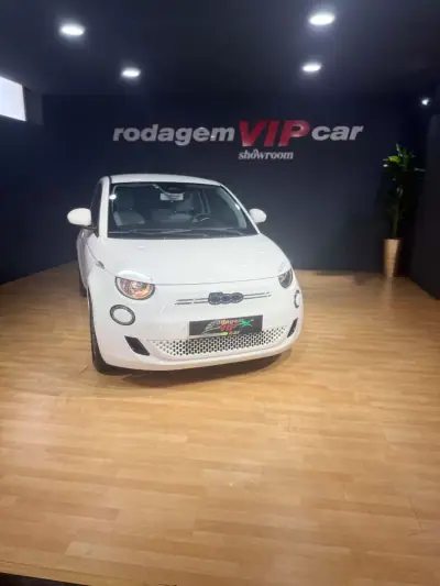 Fiat 500e 2021 - 18600km