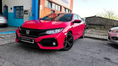 Honda Civic 2017 - 16500 EUR, 74000 km - AUTO.MOTO.pt - 74000km - foto 18 de 21