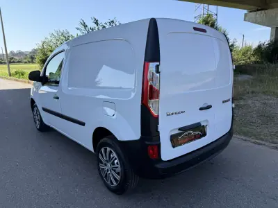Renault Kangoo 2020 - 10560 EUR, 163000 km - AUTO.MOTO.pt - 163000km - foto 6 de 21