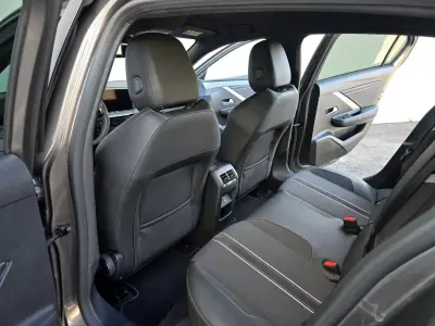 Opel Astra 2023 - 19900 EUR, 16940 km - AUTO.MOTO.pt - 16940km - foto 37 de 39