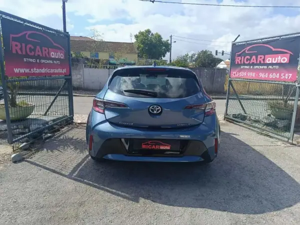 Toyota Corolla 2021 - 20900 EUR, 66527 km - AUTO.MOTO.pt - 66527km - foto 5 de 22