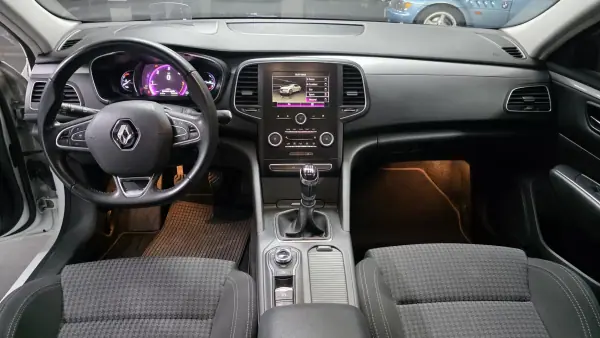 Renault Talisman 2016 - 14990 EUR, 107000 km - AUTO.MOTO.pt - 107000km - foto 7 de 43