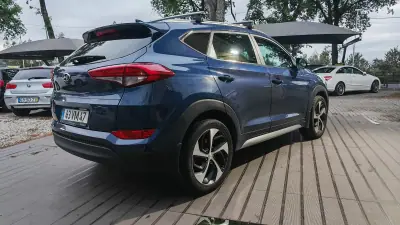 Hyundai Tucson 2018 - 14900 EUR, 297625 km - AUTO.MOTO.pt - 297625km - foto 5 de 17