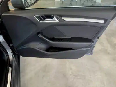 Audi A3 Sportback 2016 - 16000 EUR, 158000 km - AUTO.MOTO.pt - 158000km - foto 52 de 94