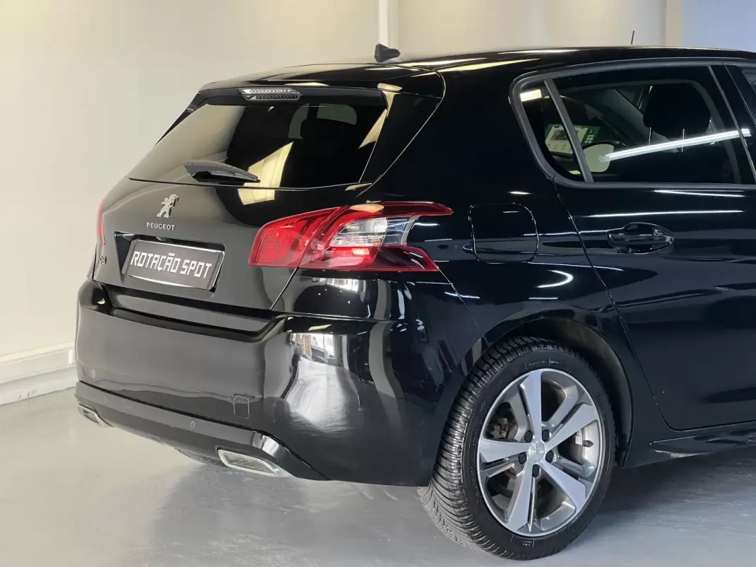 Peugeot 308 2019 - 10990 EUR, 130000 km - 130000km - foto 22 de 38