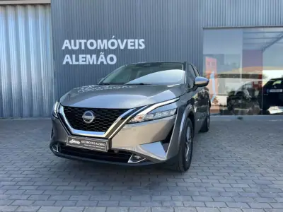 Nissan Qashqai 2023 - 20750 EUR, 61999 km - AUTO.MOTO.pt - 61999km - foto 1 de 15