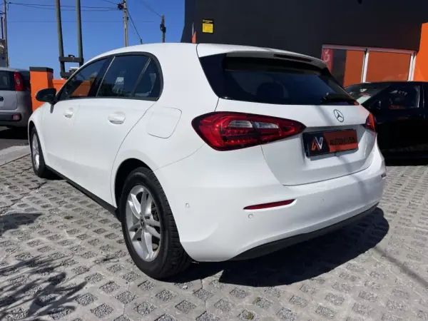 Mercedes-Benz A 180 2018 - 20950 EUR, 168400 km - AUTO.MOTO.pt - 168400km - foto 5 de 12