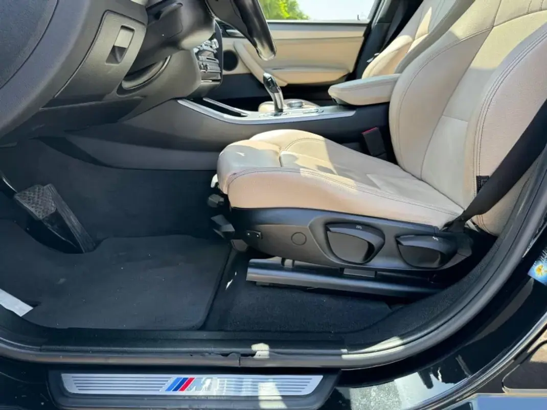 BMW X4 2017 - 33480 EUR, 187000 km - AUTO.MOTO.pt - 187000km - foto 30 de 42