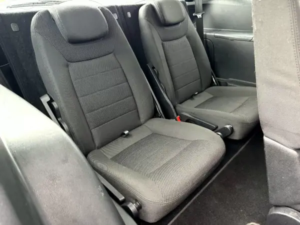 Ford S-Max 2012 - 9750 EUR, 246285 km - AUTO.MOTO.pt - 246285km - foto 15 de 17