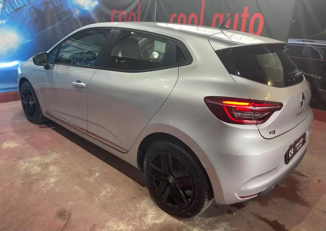 Renault Clio 2019 - 14480 EUR, 30000 km - AUTO.MOTO.pt - 30000km - foto 17 de 50