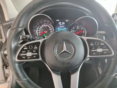 Mercedes-Benz C 300 2020 - 25750 EUR, 107000 km - AUTO.MOTO.pt - 107000km - foto 26 de 42