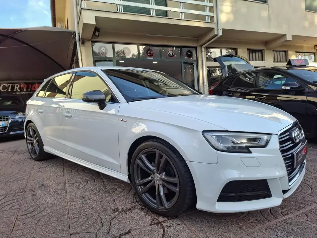 Audi A3 Sportback 2019 - 18500 EUR, 98000 km - 98000km - foto 4 de 28