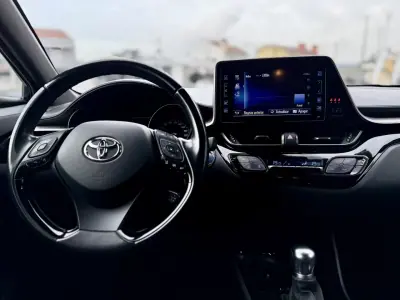 Toyota C-HR 2019 - 23950 EUR, 84000 km - AUTO.MOTO.pt - 84000km - foto 16 de 24