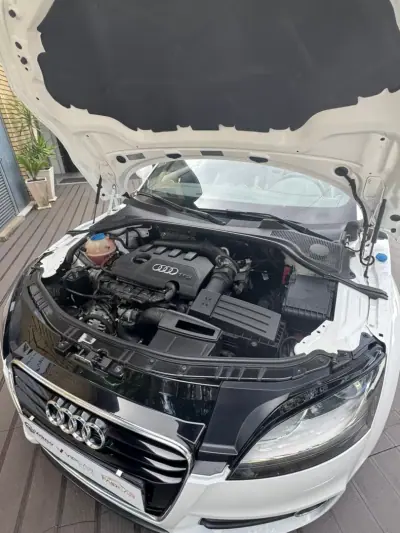 Audi TT Roadster 2011 - 15900 EUR, 207500 km - AUTO.MOTO.pt - 207500km - foto 6 de 12