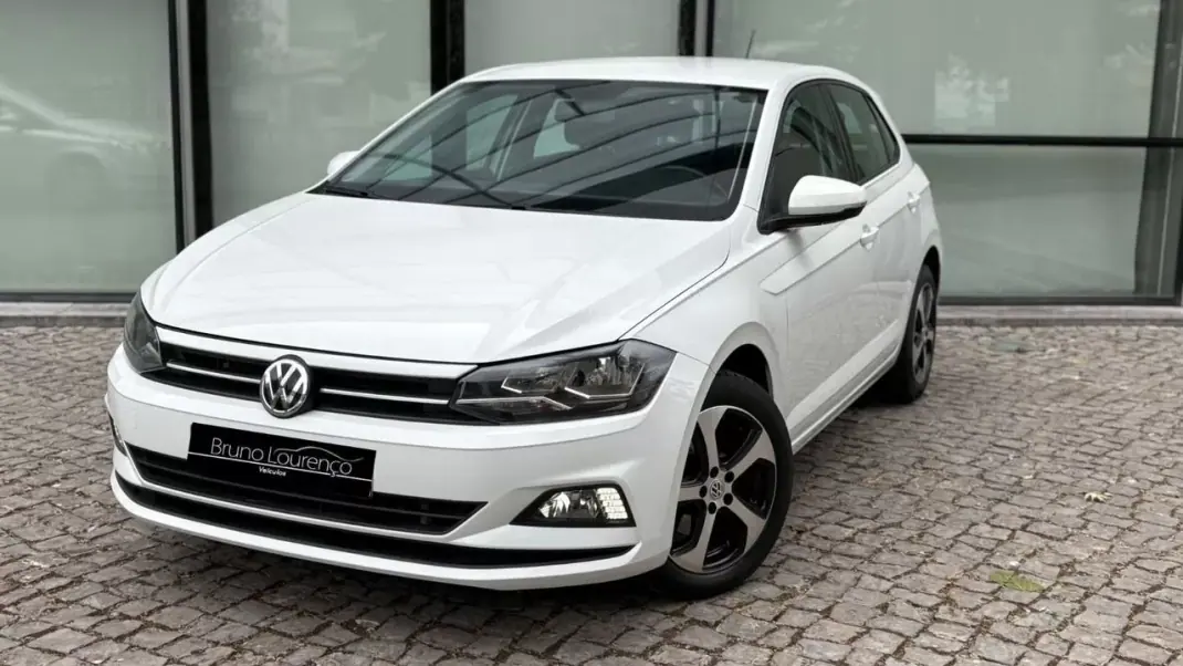 Volkswagen Polo 2022 - 13900 EUR, 129000 km - AUTO.MOTO.pt - 129000km - foto 24 de 24