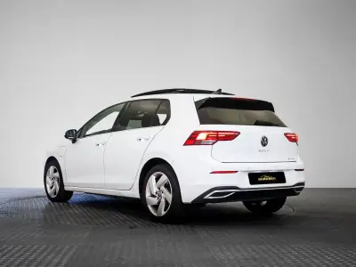 Volkswagen Golf 2021 - 22990 EUR, 77084 km - AUTO.MOTO.pt - 77084km - foto 3 de 14