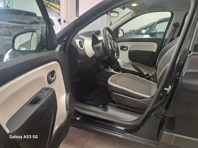 Renault Twingo 2020 - 10990 EUR, 56850 km - AUTO.MOTO.pt - 56850km - foto 8 de 14