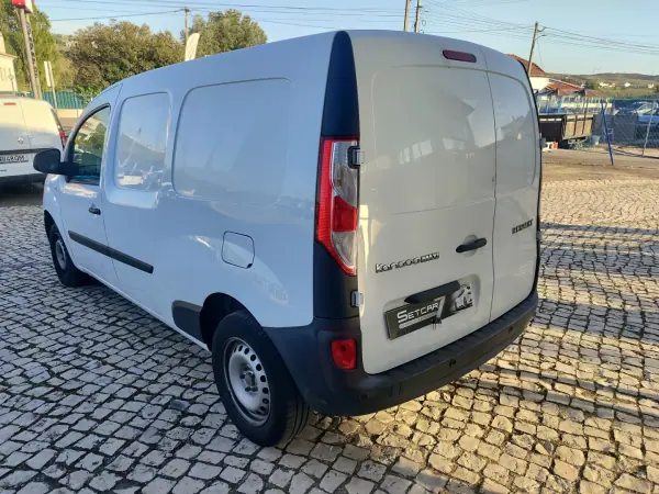 Renault KANGOO MAXI 1.5 DCI BUSINESS S/S 2020 - 12990 EUR, 90000 km - AUTO.MOTO.pt - 90000km - foto 6 de 12