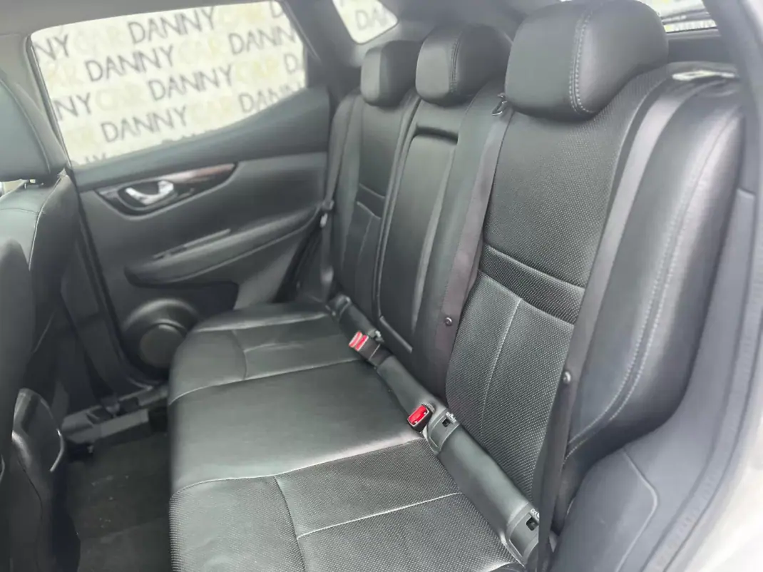Nissan Qashqai 2016 - 16490 EUR, 156000 km - AUTO.MOTO.pt - 156000km - foto 4 de 13