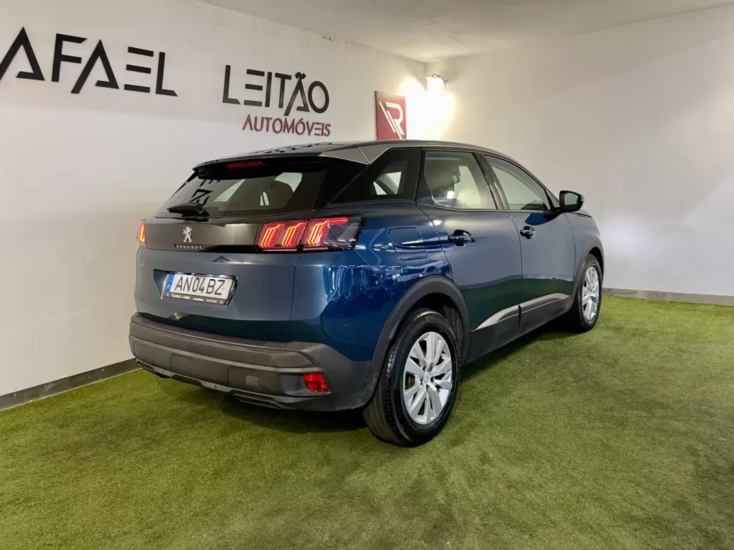 Peugeot 3008 2021 - 21500 EUR, 38000 km - AUTO.MOTO.pt - 38000km - foto 7 de 29