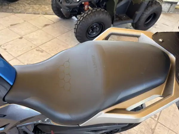 Zontes 2021 - 3750 EUR, 8481 km - AUTO.MOTO.pt - 8481km - foto 12 de 20