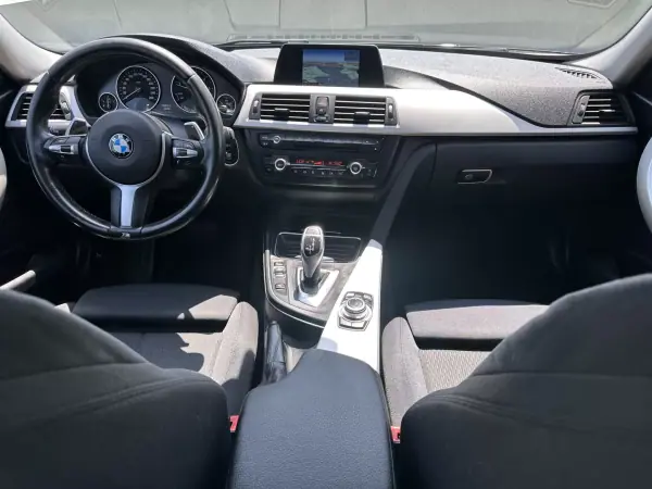 BMW 320 2014 - 11900 EUR, 240000 km - AUTO.MOTO.pt - 240000km - foto 32 de 64
